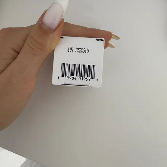 IMAGE Skincare AGELESS+ Retinol Serum 0.75% - Picture 4 of 5